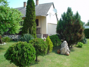 Örökzöld Apartmanok Balatonfenyves, Balatonfenyves